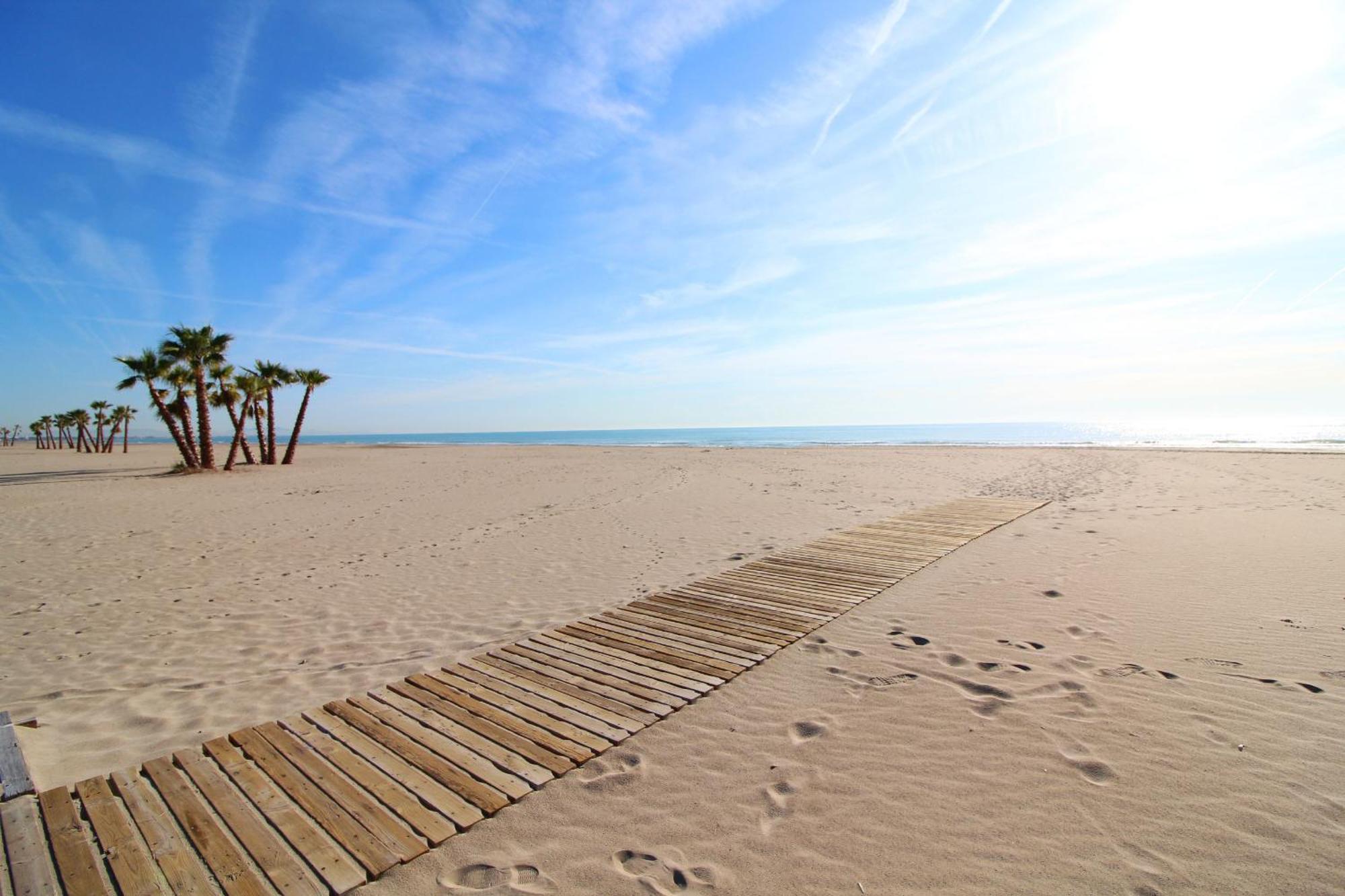 Global Properties, Apartamento Con Terraza Y Vistas Al Mar Y A La Montana Canet d'En Berenguer Екстериор снимка