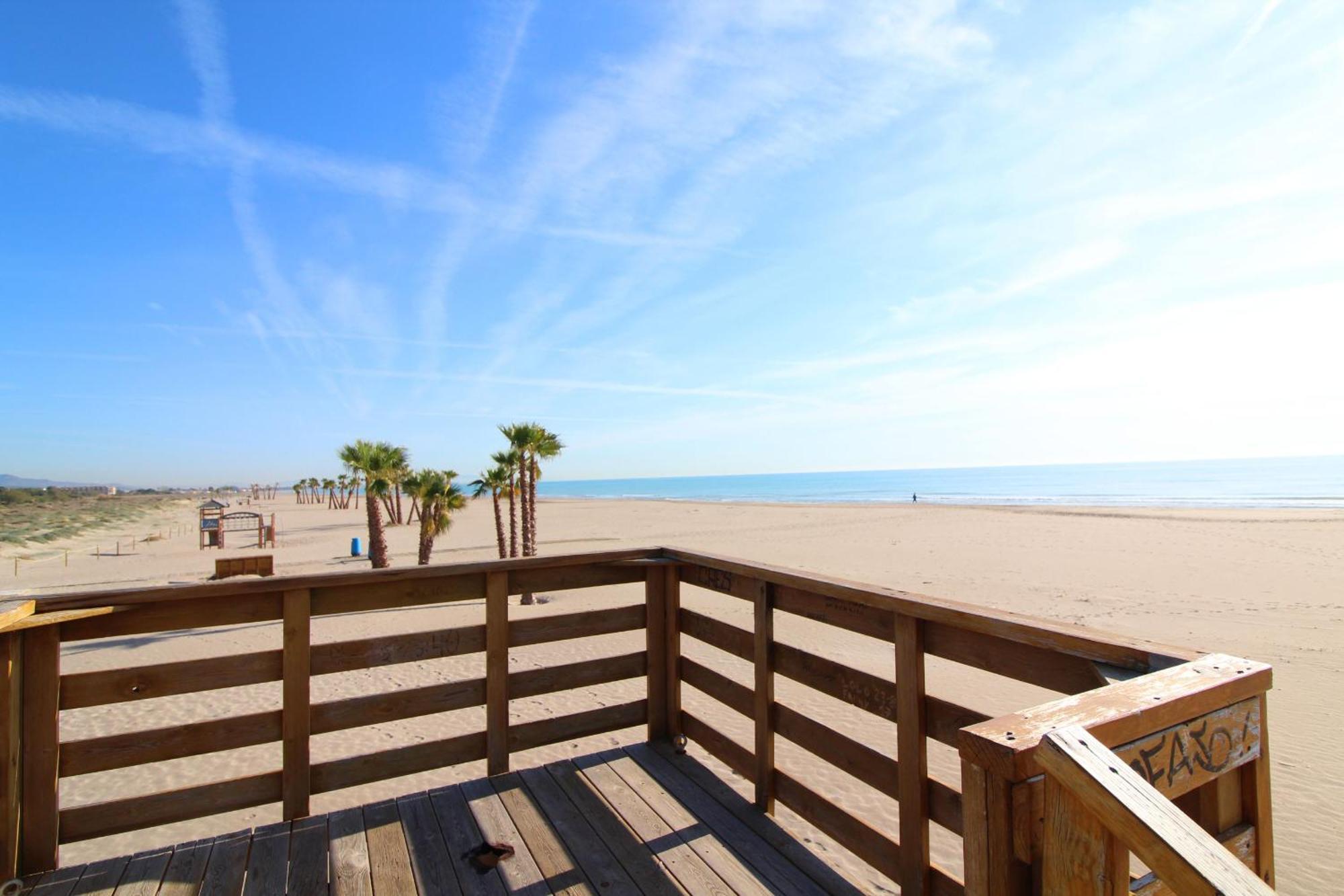 Global Properties, Apartamento Con Terraza Y Vistas Al Mar Y A La Montana Canet d'En Berenguer Екстериор снимка