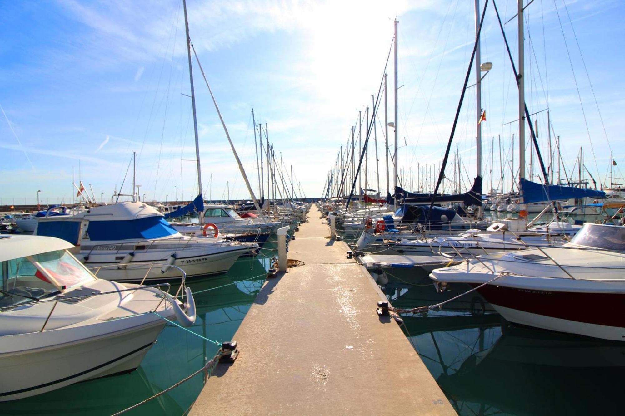 Global Properties, Apartamento Con Terraza Y Vistas Al Mar Y A La Montana Canet d'En Berenguer Екстериор снимка